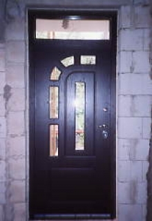 Metāla durvis 86